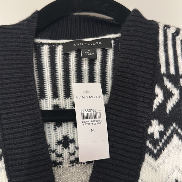 NWT Ann Taylor Cardigan - Picture 2 of 3